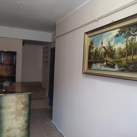 Apartment Tanie Nr 4 1-2 Osobowy Z Lazienka Na Korytarzu