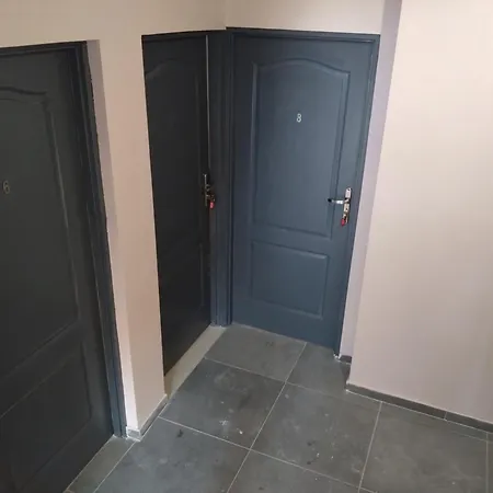 Apartment Tanie Nr 4 1-2 Osobowy Z Lazienka Na Korytarzu Gdansk