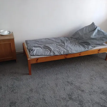 Apartamento Tanie Nr 4 1-2 Osobowy Z Lazienka Na Korytarzu